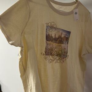 Old Navy Yellow Graphic Short Sleeve Tee